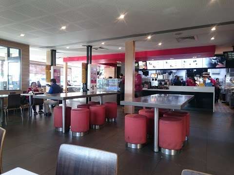 Photo: McDonald's M4 West
